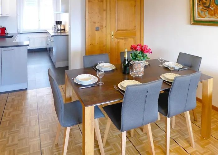 Grand-large A 22 By Interhome * 克莱恩 蒙塔纳